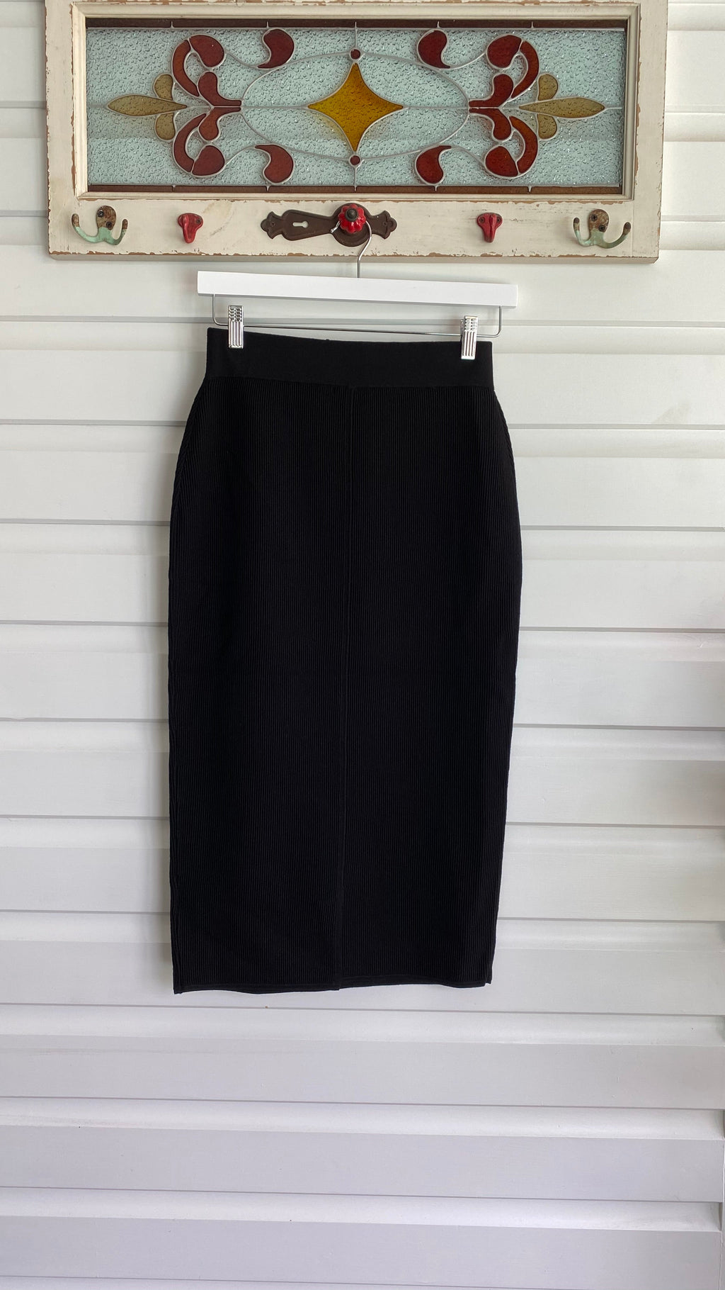Ribbed Knit Skirt in Black