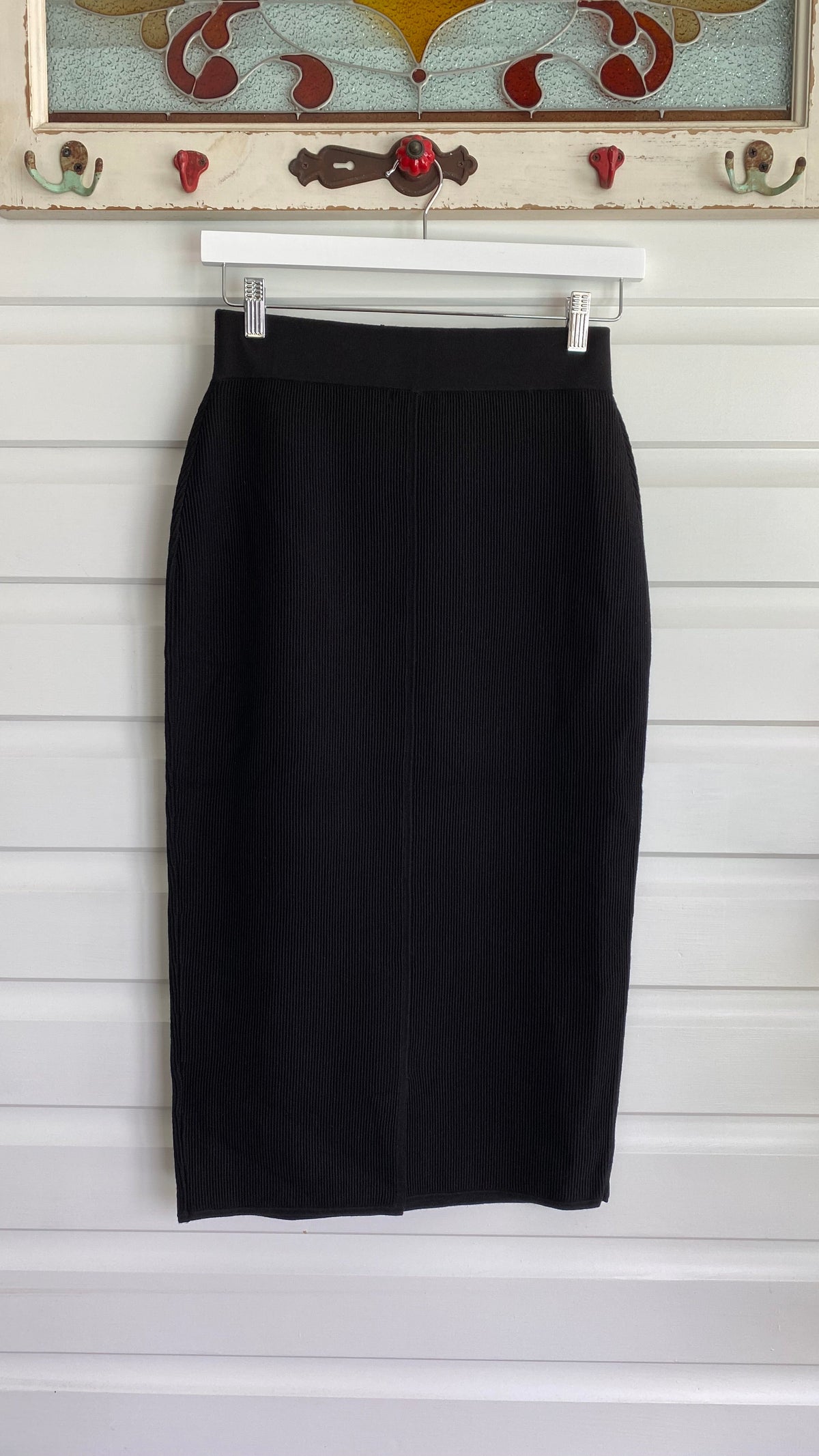 Ribbed Knit Skirt in Black